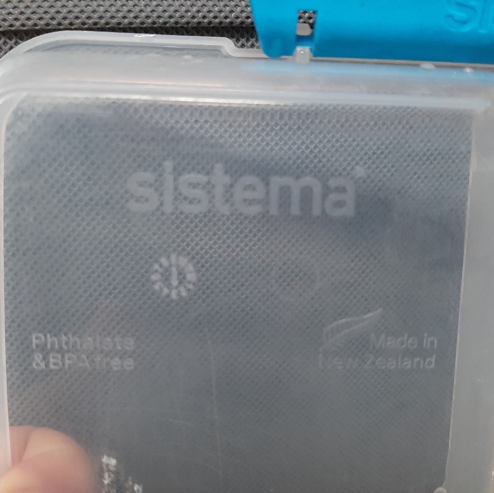 Blue Food Storage Container - Picture 2 of 2
